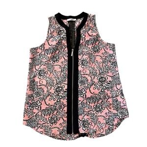 Dex Pink and Black Floral Sleeveless Blouse. Small. Like new. Lace down back